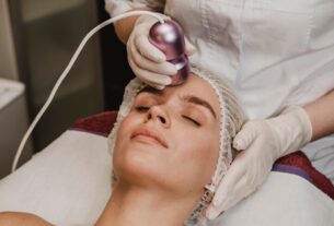 Hydra Facial